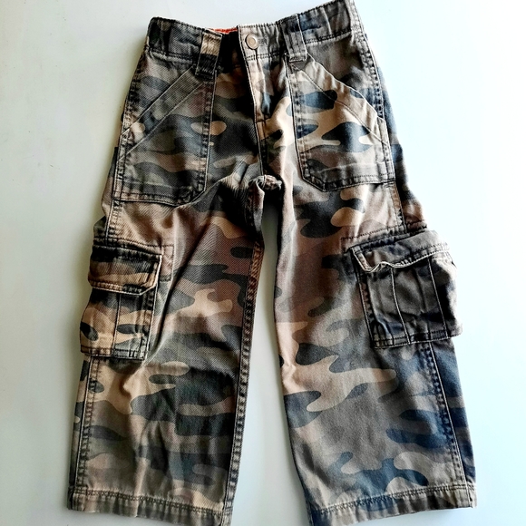 3t Carter's & Nike Bundle - Picture 8 of 9